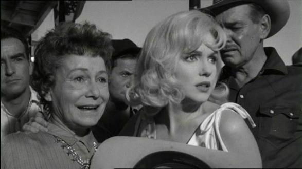 ladydoryan-2009062460638-Misfits14c-original