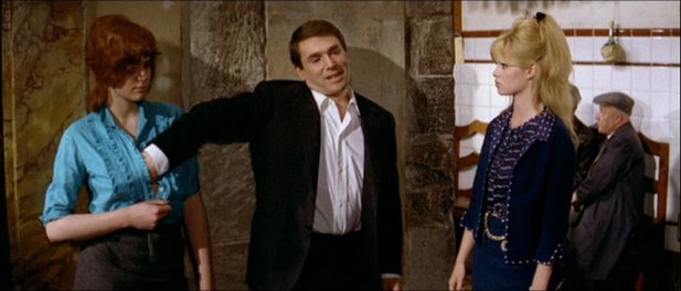 vlcsnap-2011-11-26-00h11m12s244