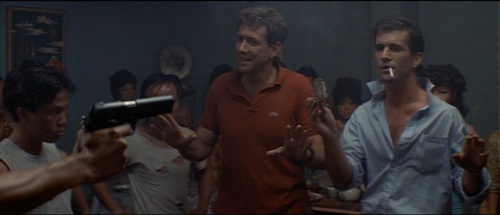 Year-of-Living-Dangerously-1982-Michael-Murphy-Mel-Gibson-pic-10