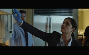 gone-girl-movie-screenshot-detective-rhonda-boney