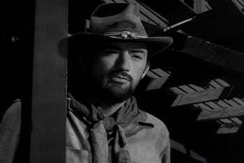 52384-YellowSky-13691329370.42