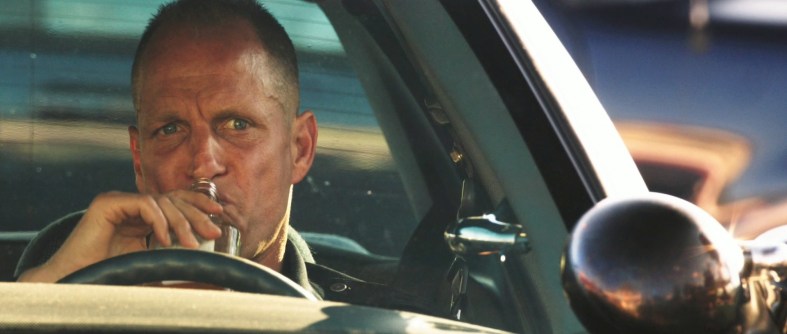 woody-harrelson-as-dave-brown-in-rampart