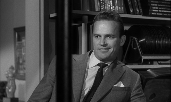 920__kiss_me_deadly_blu-ray_3x