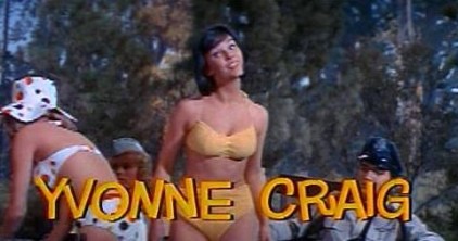 BatmanKissinCousins[1]