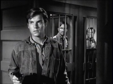 vlcsnap-2015-05-28-21h28m12s210_zpsfx3zpqdb