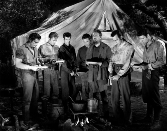 Seven-Angry-Men-Civil-War-1955-650x511