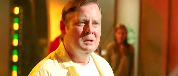 vlcsnap-2012-06-07-00h17m46s69-png