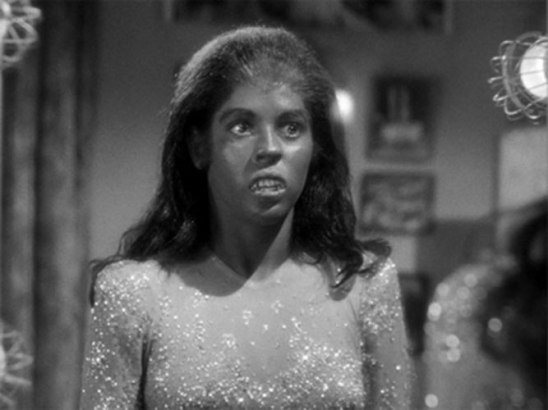 1943_captive_wild_024