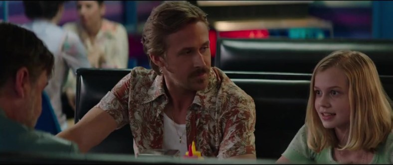 2016_03_-_march_22_-_the_nice_guys_-_official_trailer_28c29_wb_-_screencaps_by_rga_042