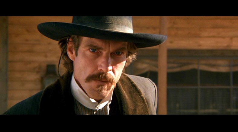 wyatt-earp-1994-doc-holliday