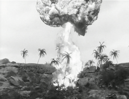 1944-Fighting Seabees-DD Wall-mushroom cloud