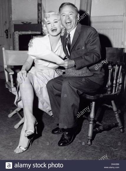aug-12-1959-mickey-rooney-mamie-van-dorenthe-big-operator-1959credit-DNX2B8