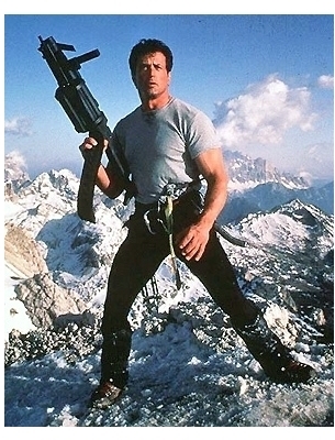 cliffhanger-movie-stills_5370225-305x400