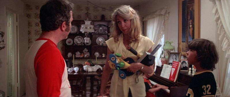 close-encounters-of-the-third-kind-roy-ronnie