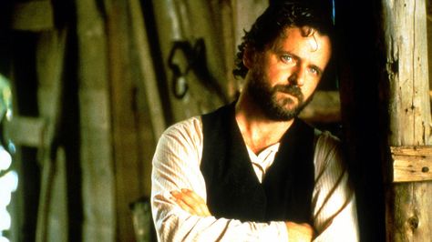 edfd71db200306e94201e14a9d749d47--aidan-quinn-drama