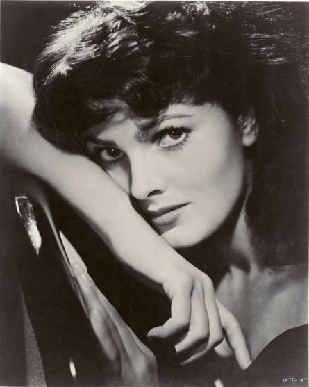 54006110_127725502326