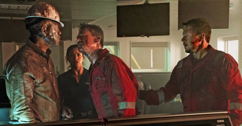 25DEEPWATER1-facebookJumbo