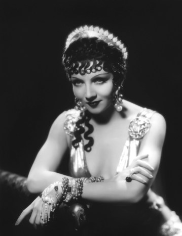 Claudette Colbert-1934-Cleopatra