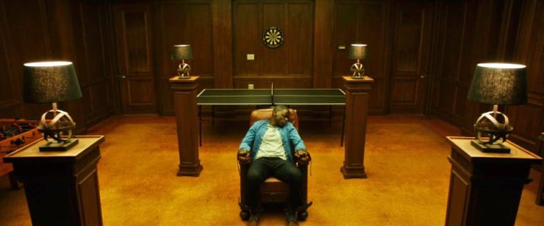 get-out-2017-chair-daniel-kaluuya-allison-williams-catherine-keener-bradley-whitford-caleb-landry-jones-stephen-root-lakeith-stanfield-lil-rel-howery-erika-alexander-richard-her