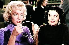 tumblr_mws956mrC41qew2ypo1_250